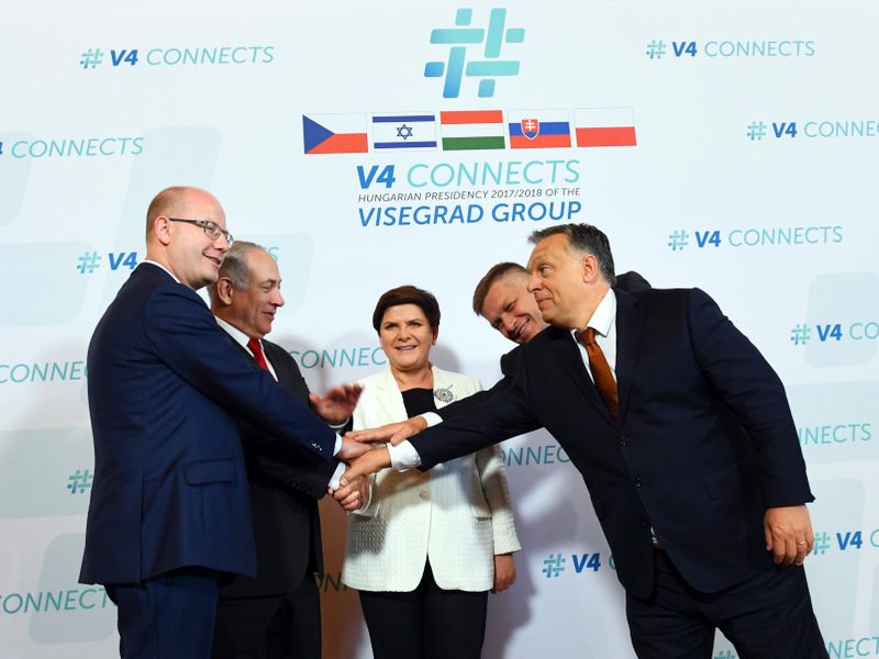 PM Netanyahu with leaders of the V4 countries: Hungarian PM Orban, Czech Republic PM Sobotka, Polish PM Szydło and Slovakian PM Fico